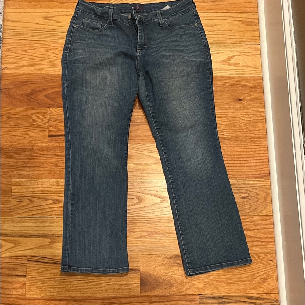 NYDJ Classic Blue Women's Jeans
Size 12P EUC